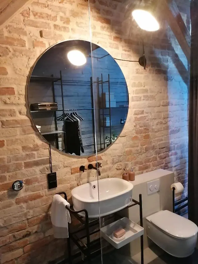 Apartment Mystictone - Loft In The Heart Of Warsaw - Nowy Swiat Roomtones Poland