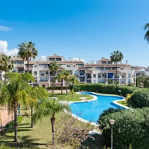 Lovely 2-bed 10 Mins Walk From Puerto Banus Apartment Marbella